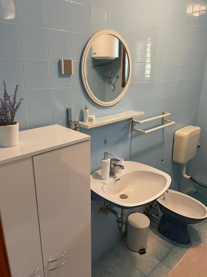 Apartment " So" Сень Экстерьер фото