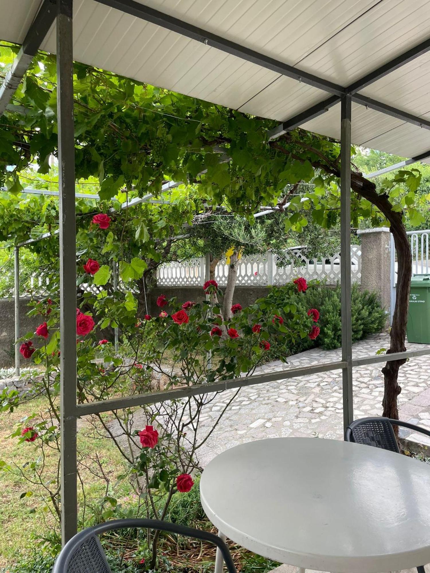 Apartment " So" Сень Экстерьер фото
